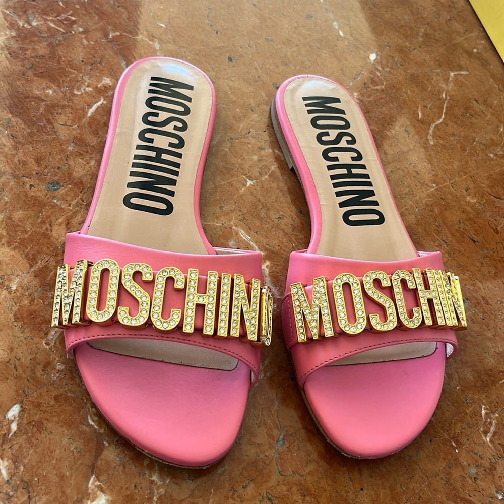 Authentic Moschino bling bling Pink & Gold comfy Sandal/shoe for any occasion